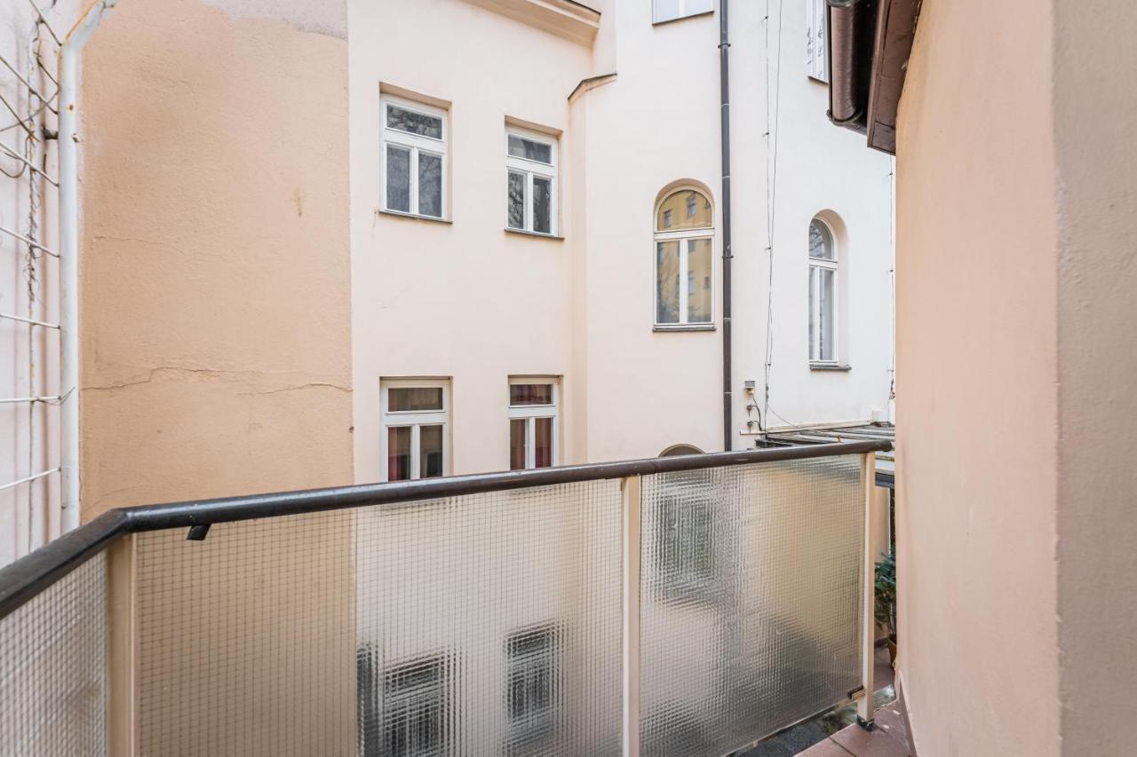 Hotel Ostaš Praha Bagian luar foto